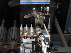 कागज डालने की मशीन